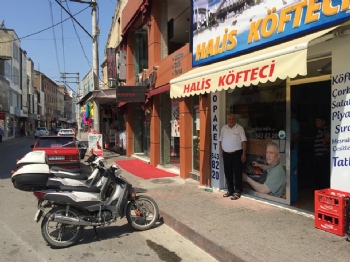Meşhur Halis Köfteci