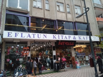 Eflatun Kitap & Kafe