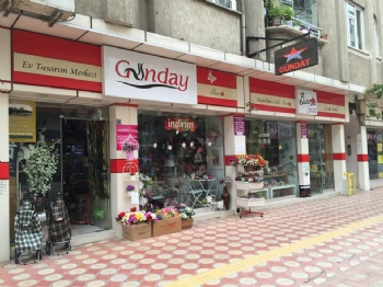 Günday Ev Tasarım Merkezi; Gençlik Caddesi Mağazasında